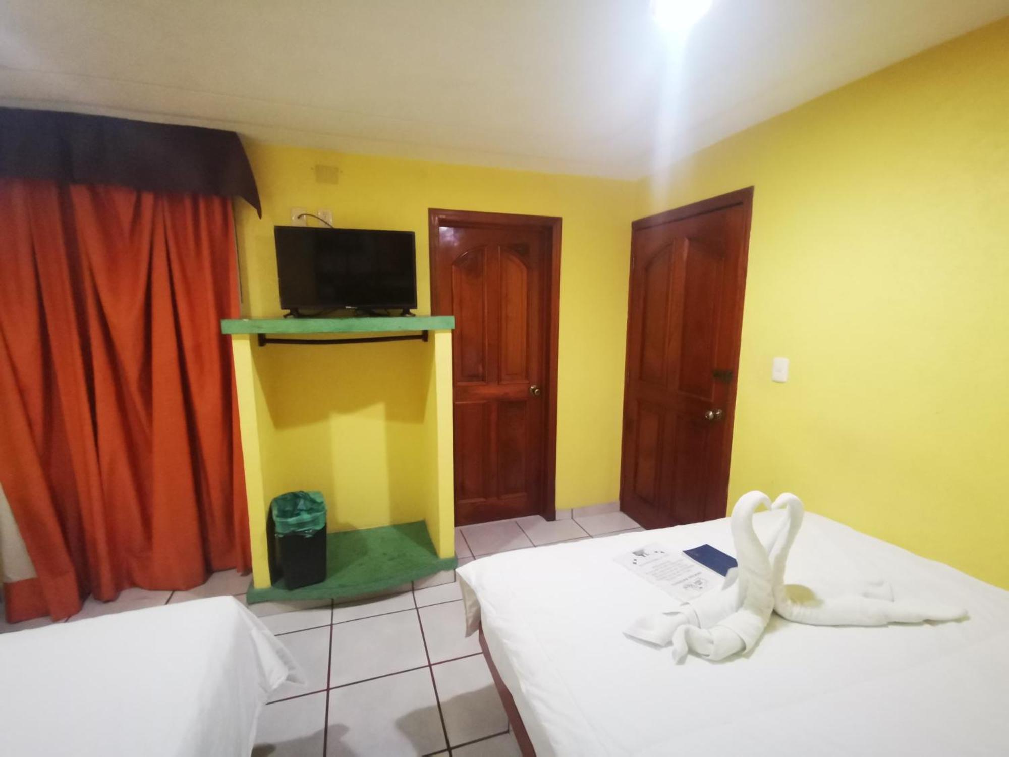 Casa Real Hotel Poza Rica Eksteriør billede
